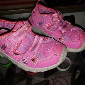 Pink Stride rite toddler shoes